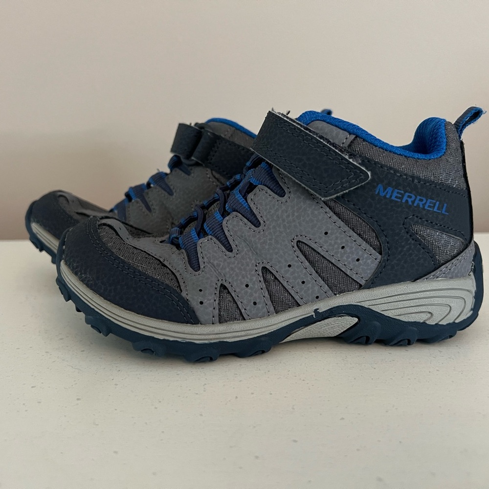 Merrell Kids Shoes in Gray and Blue